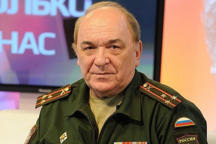 Комсомольская правда радио военное ревю полковника баранца