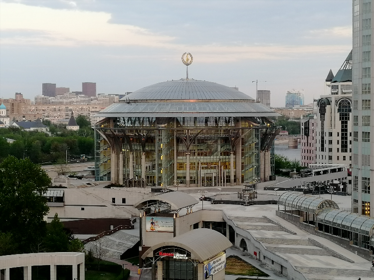 Радио с клубной музыкой частота в москве