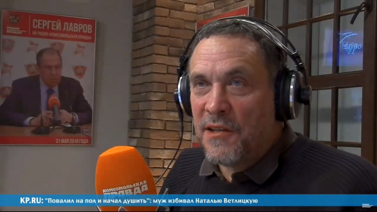 Радио с зарубежной попсой
